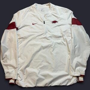 Nike Arkansas Razorbacks on field apparel windbreaker jacket size large